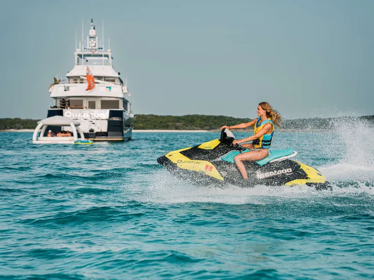 QUANTUM Broward 125 jet ski QUANTUM Broward 125 jet ski