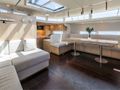MYSTIC YYacht Y7 - saloon and dining MYSTIC YYacht Y7 - saloon and dining
