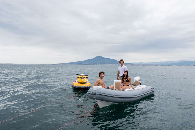 Charter Yacht FOREVER ROSANNA - Azimut 78 - 4 Cabins - Naples - Capri - Positano - Amalfi Coast - Italy