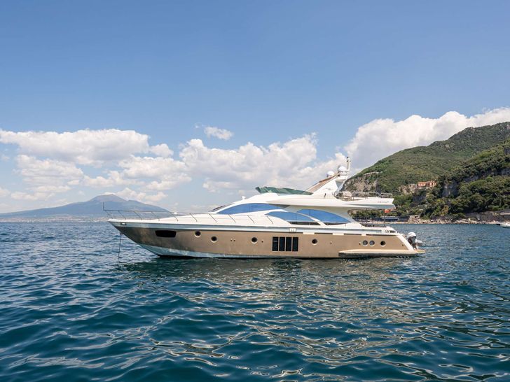 FOREVER ROSANNA Azimut 78 - side profile FOREVER ROSANNA Azimut 78 - side profile