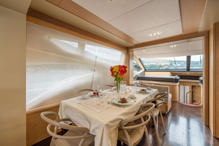 Charter Yacht FOREVER ROSANNA - Azimut 78 - 4 Cabins - Naples - Capri - Positano - Amalfi Coast - Italy