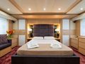 FOREVER ROSANNA Azimut 78 - master cabin FOREVER ROSANNA Azimut 78 - master cabin