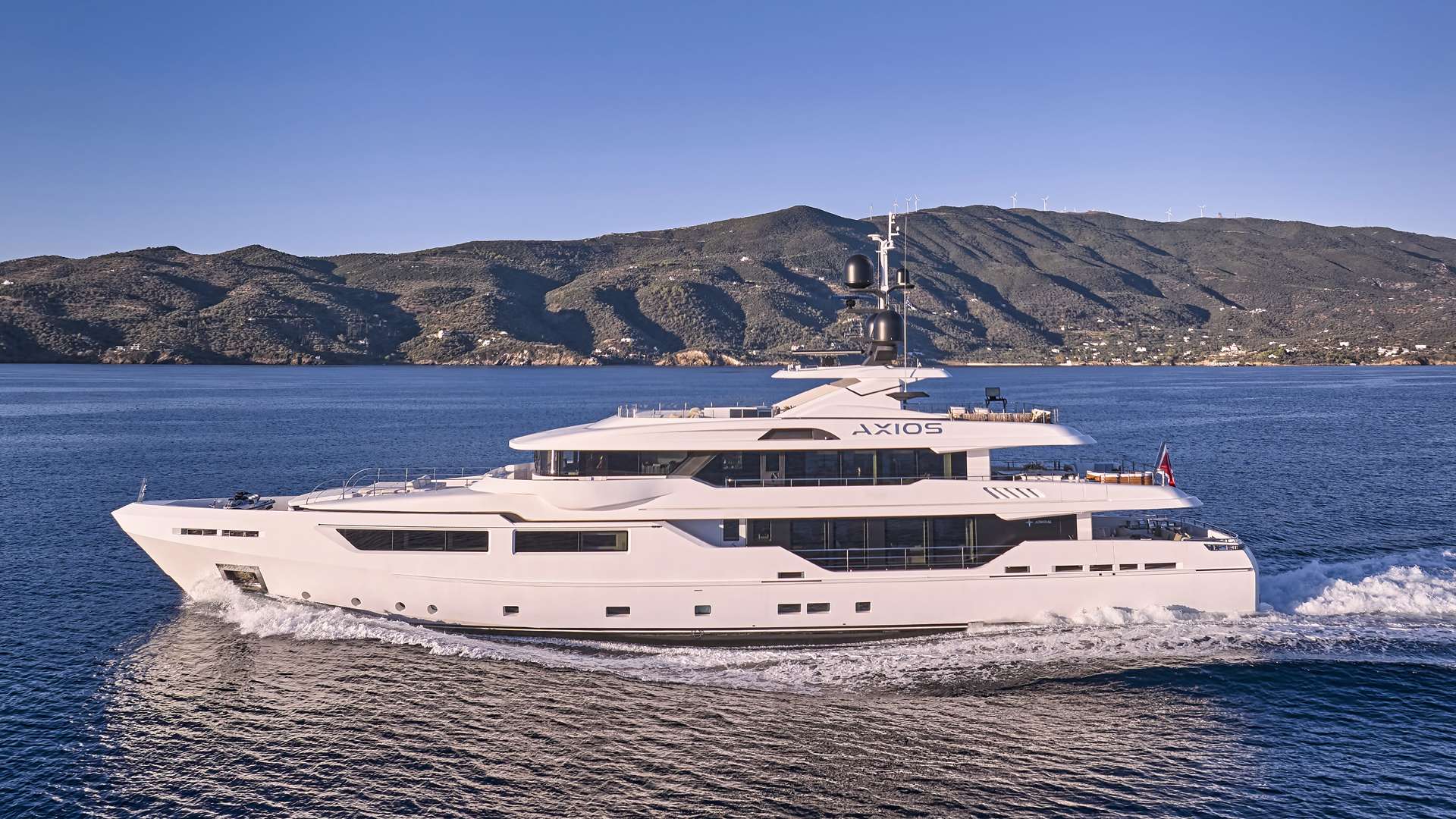 AXIOS - Admiral Yachts 47m - 5 Cabins - Athens - Mykonos - Santorini