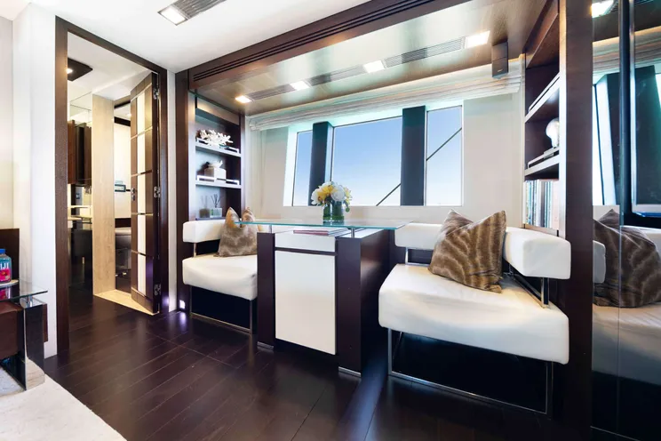 Charter Yacht INSIEME - Azimut 105 - 5 Cabins - Nassau - Exumas - Bahamas