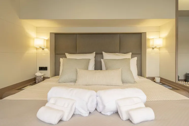 Charter Yacht SEMPER FIDELIS - Fountaine Pajot Alegria 67 - 4 Cabins - St Martin - St Barths - St Kitts - Leewards - Caribbean - Nassau - Bahamas