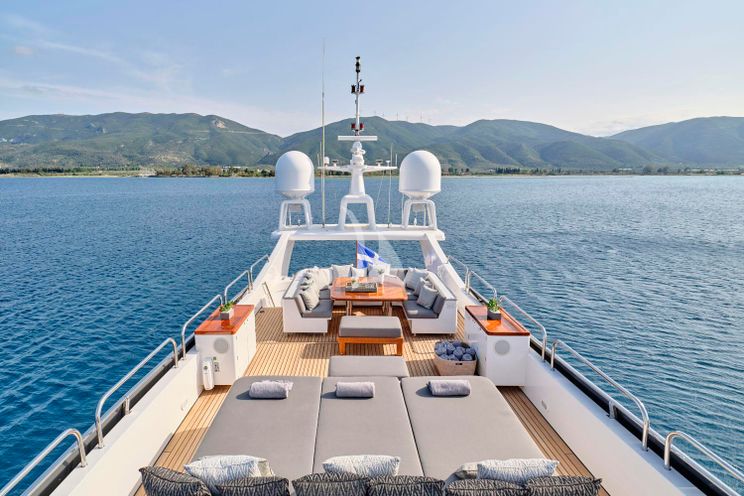 Charter Yacht ELEMENT - Cantieri di Pisa - 6 Cabins - Western Mediterranean