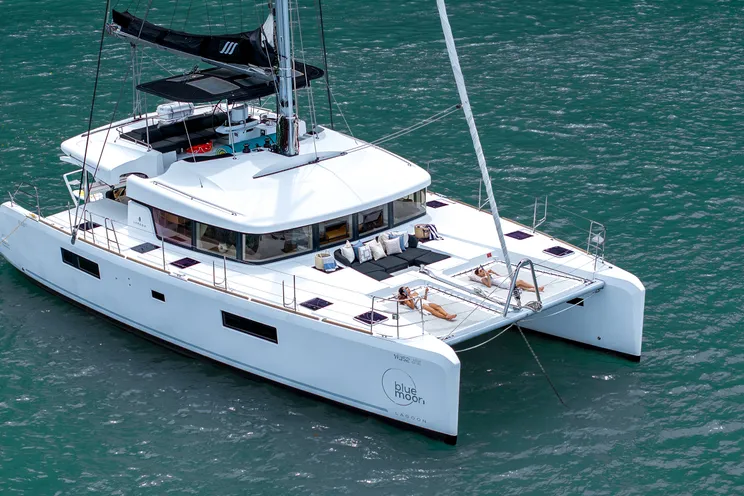 Charter Yacht BLUE MOON - Lagoon 52F - 5 Cabins - Phuket - Thailand