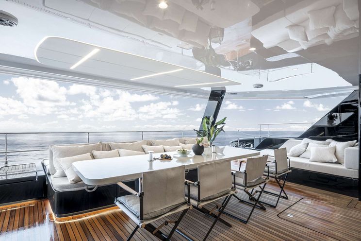 Charter Yacht MANTA - Sunreef 80 - 4 Cabins - Athens - Mykonos - Paros - Cyclades - Greece