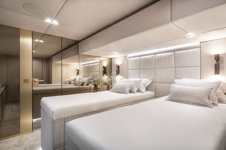 Charter Yacht MANTA - Sunreef 80 - 4 Cabins - Athens - Mykonos - Paros - Cyclades - Greece