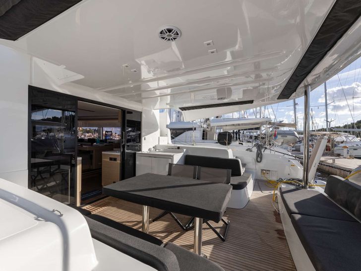 TWIN JOY - Lagoon 50,aft deck TWIN JOY - Lagoon 50,aft deck