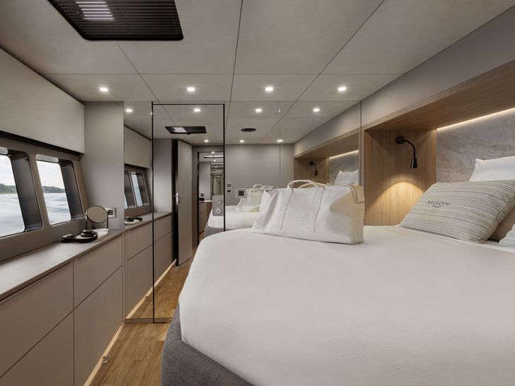 TRYST Moon Yacht 65 - master cabin TRYST Moon Yacht 65 - master cabin