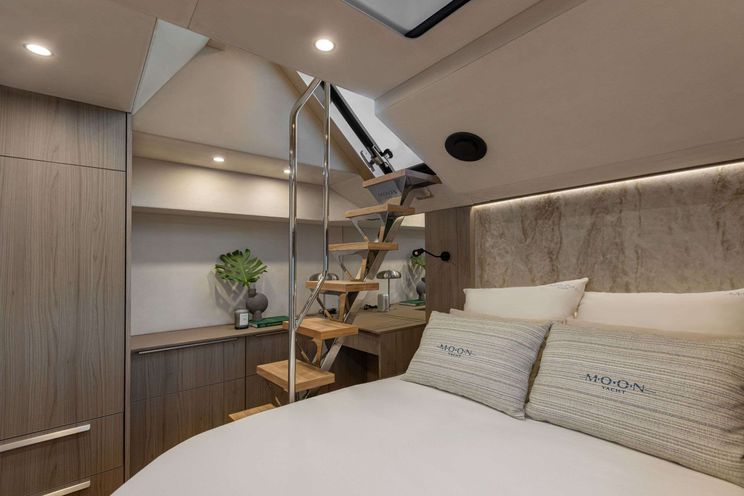 Charter Yacht TRYST - Moon Yacht 65 - 5 Cabins - St. Thomas - US Virgin Islands - Tortola - British Virgin Islands - Caribbean