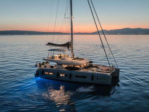 TRI WING - Lagoon 55 - 5 Cabins - Kastela - Split - Dubrovnik - Hvar - Croatia TRI WING - Lagoon 55 - 5 Cabins - Kastela - Split - Dubrovnik - Hvar - Croatia