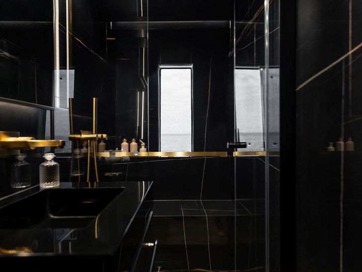 XMOTION Sunreef 80 - VIP cabin bathroom XMOTION Sunreef 80 - VIP cabin bathroom