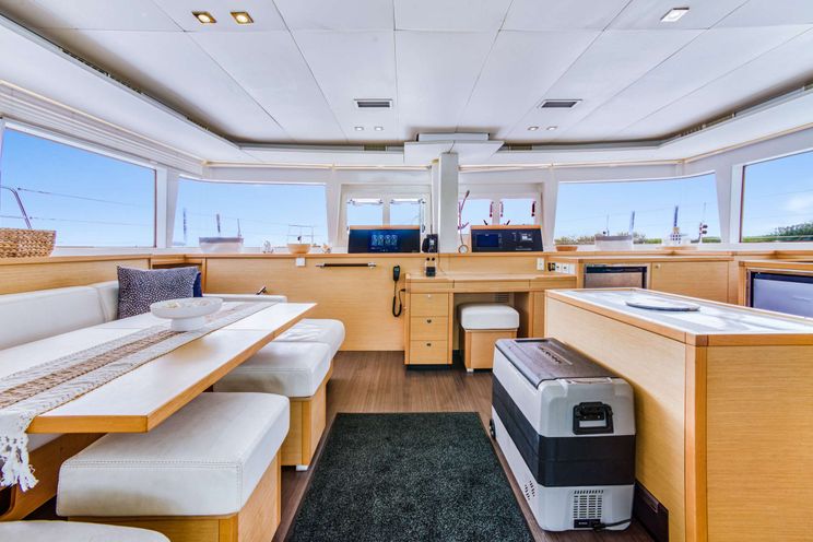 Charter Yacht MIRA SOL - Lagoon 560 - 3 Cabin - BVI - Virgin Islands - Tortola