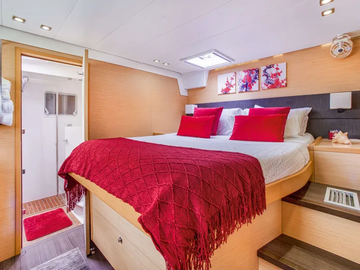 MIRA SOL Lagoon 560 - Guest Cabin MIRA SOL Lagoon 560 - Guest Cabin