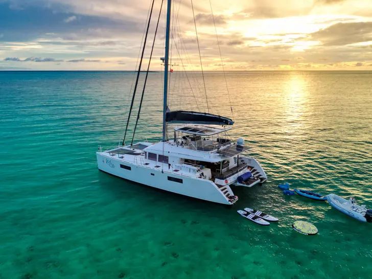 MIRA SOL Lagoon 560 - Aerial View with Sunset MIRA SOL Lagoon 560 - Aerial View with Sunset