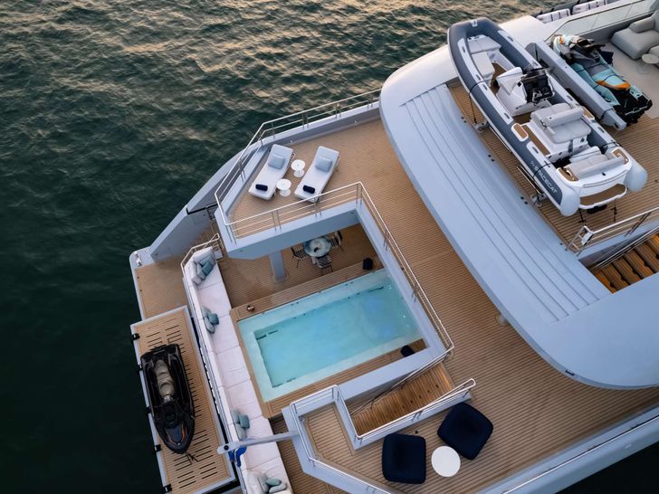 SPACECAT Power Catamaran 36m - aerial aft shot SPACECAT Power Catamaran 36m - aerial aft shot