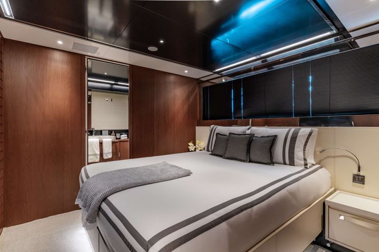 Charter Yacht BEYOND BEYOND - Riva Argo 90 - Nassau - Exumas - Bahamas