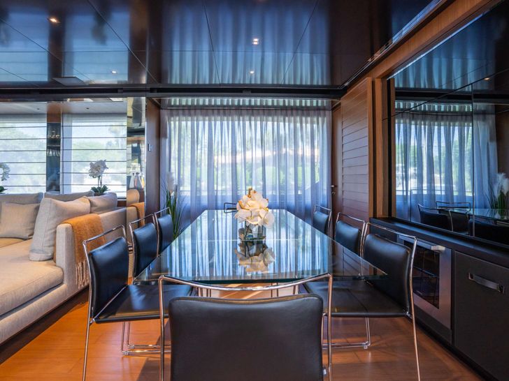 BEYOND BEYOND Sanlorenzo Riva Argo 90 - indoor dining area BEYOND BEYOND Sanlorenzo Riva Argo 90 - indoor dining area