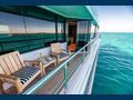 NEENAH Westport 164 VIP cabin balcony