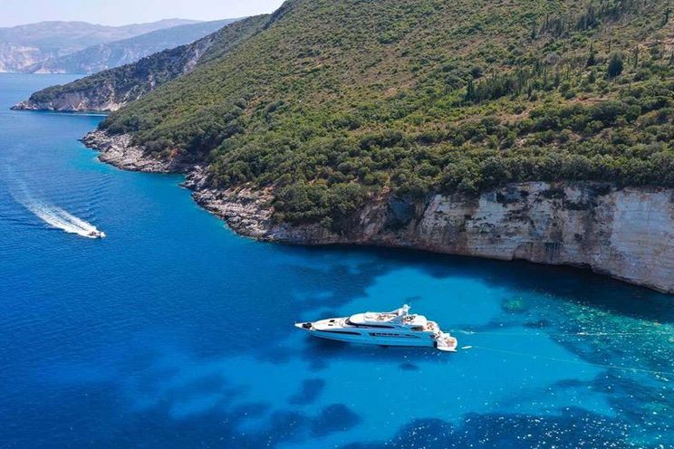 Charter Yacht LADY G II - Mondomarine 146 - 5 Cabins - Athens - Mykonos - Paros - Greece