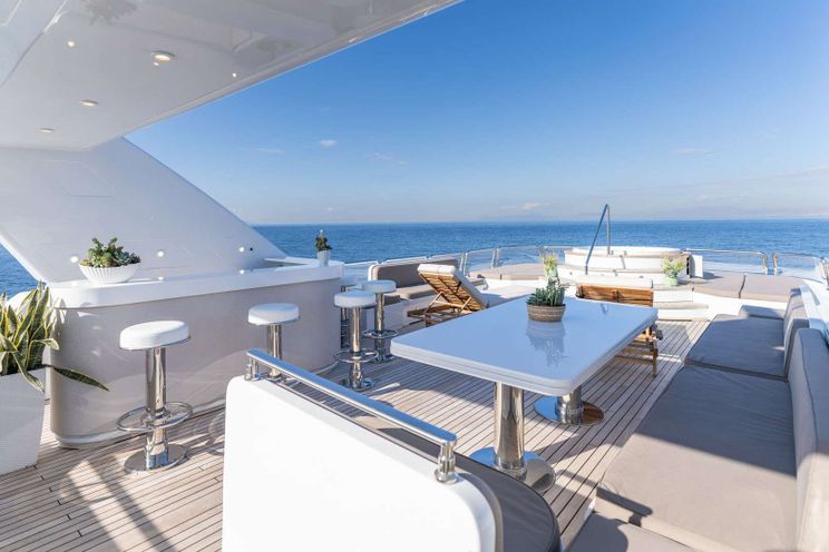 Charter Yacht LADY G II - Mondomarine 146 - 5 Cabins - Athens - Mykonos - Paros - Greece