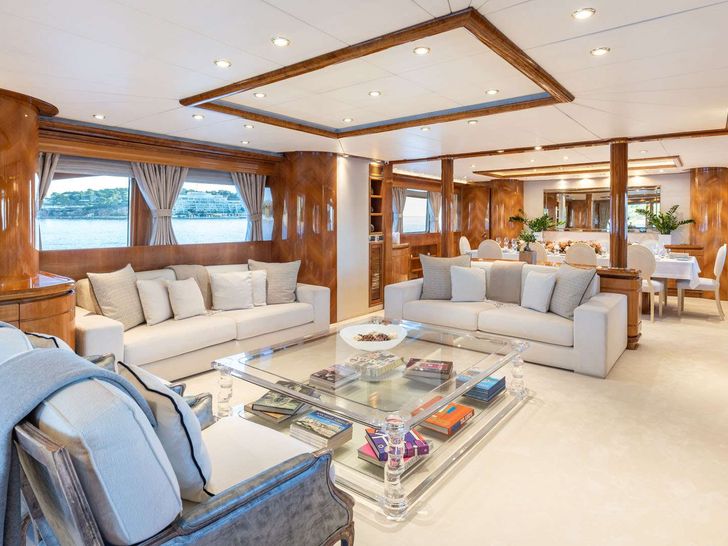 LADY G II Mondomarine 146 - main saloon LADY G II Mondomarine 146 - main saloon