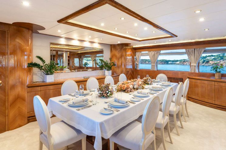 Charter Yacht LADY G II - Mondomarine 146 - 5 Cabins - Athens - Mykonos - Paros - Greece