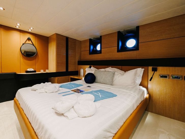 GEMAYA Abeking and Rasmussen 33m - VIP cabin GEMAYA Abeking and Rasmussen 33m - VIP cabin