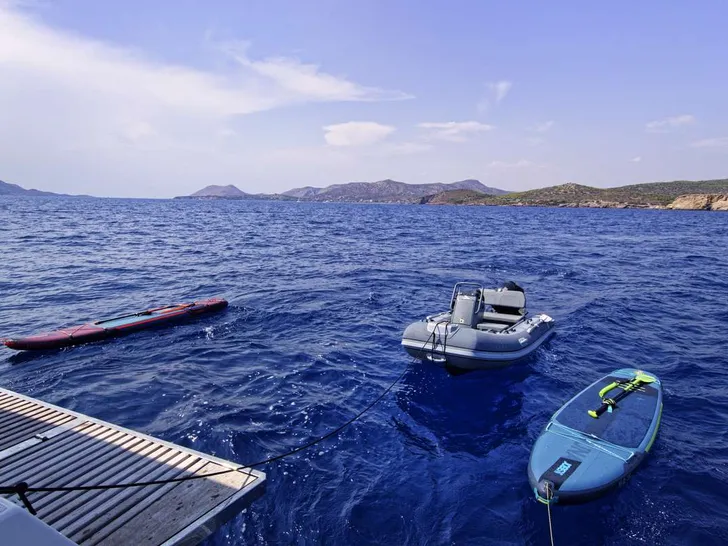 HELIDONI Fountaine Pajot Tanna 47 - water toys HELIDONI Fountaine Pajot Tanna 47 - water toys