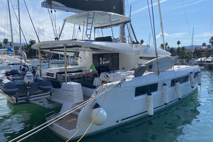 Charter Yacht CORALINE - Lagoon 50 - 5 Cabins - Furnari - Lipari - Stromboli - La Spezia - Italian Riviera