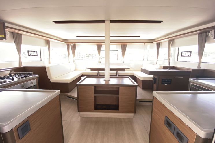 Charter Yacht CORALINE - Lagoon 50 - 5 Cabins - Furnari - Lipari - Stromboli - La Spezia - Italian Riviera