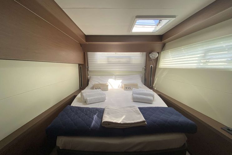 Charter Yacht CORALINE - Lagoon 50 - 5 Cabins - Furnari - Lipari - Stromboli - La Spezia - Italian Riviera