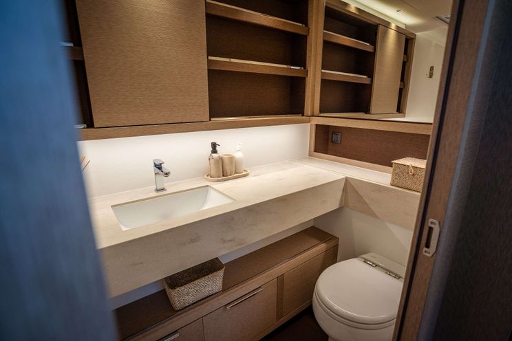 Charter Yacht SEAHOME II - Lagoon Sixty 5 - 5 Cabins - Tortola - Anegada - Virgin Gorda - BVI - Caribbean