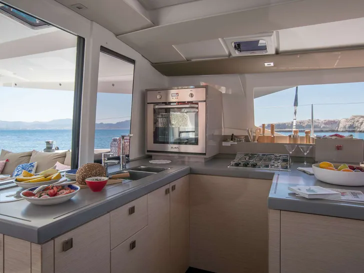 RISE Fountaine Pajot Astrea 42 - galley RISE Fountaine Pajot Astrea 42 - galley