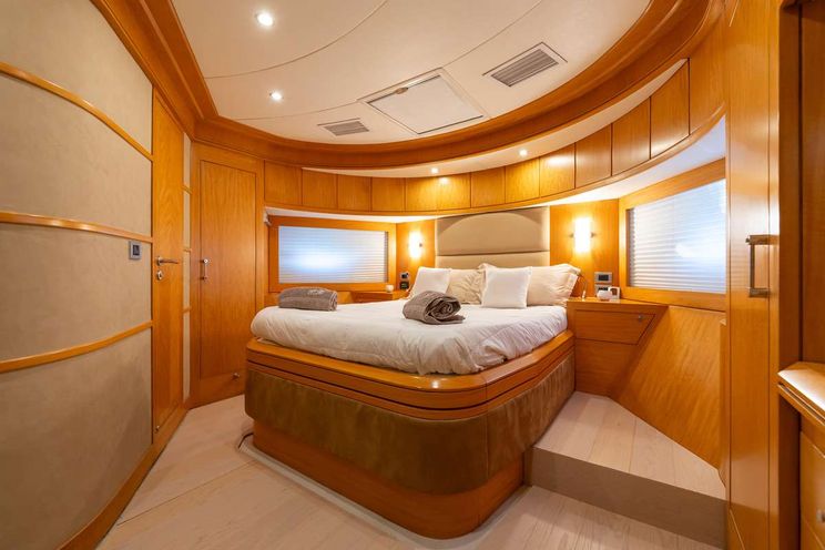Charter Yacht LADY B - De Birs 85 - 4 Cabins - Naples - Capri - Positano - Amalfi Coast - Italy