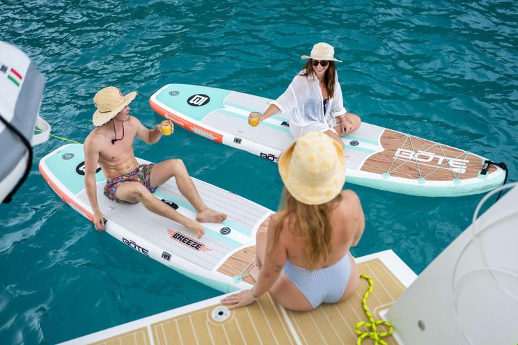 Charter Yacht BORROWED BOUNTY - Bali 4.8 Open Space - 4 Cabins - Tortola - Anegada - Virgin Gorda - British Virgin Islands