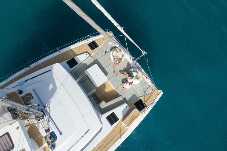 Charter Yacht BORROWED BOUNTY - Bali 4.8 Open Space - 4 Cabins - Tortola - Anegada - Virgin Gorda - British Virgin Islands