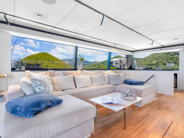 PERFECT MOON Moon 6TY - saloon seating PERFECT MOON Moon 6TY - saloon seating