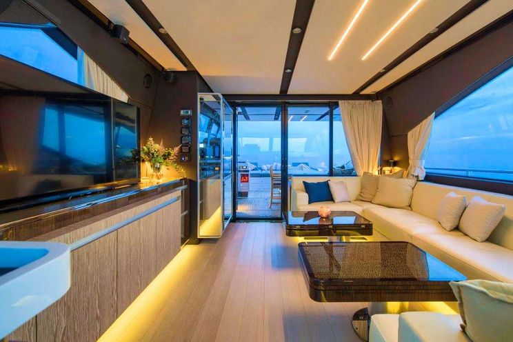 Charter Yacht MUDITA - Azimut S7 - 4 Cabins - Split - Dubrovnik - Hvar - Croatia