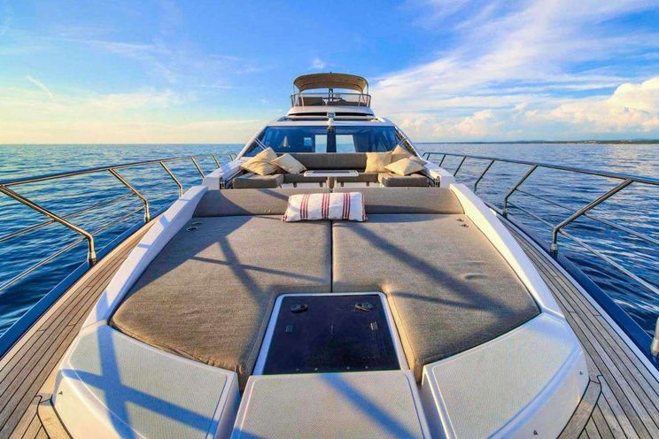 Charter Yacht MUDITA - Azimut S7 - 4 Cabins - Split - Dubrovnik - Hvar - Croatia