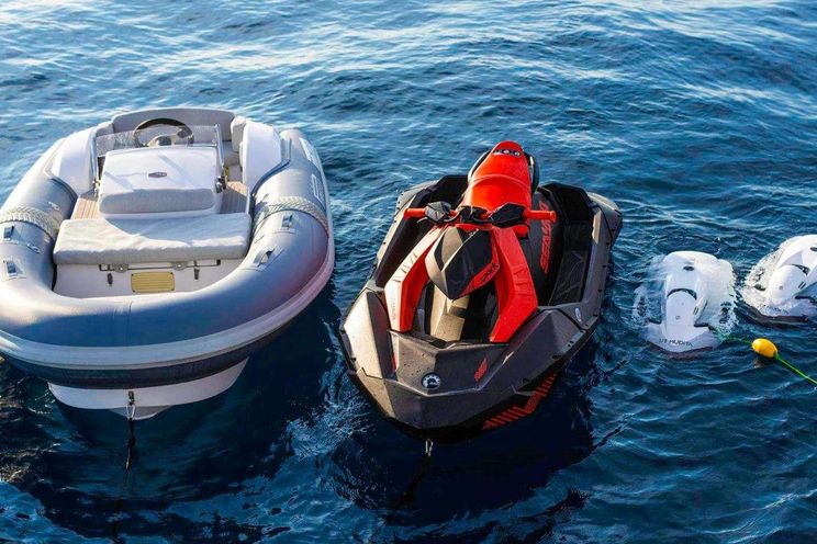 Charter Yacht MUDITA - Azimut S7 - 4 Cabins - Split - Dubrovnik - Hvar - Croatia