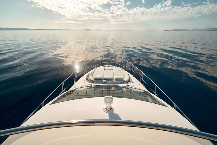 Charter Yacht AMPARITO IV - Azimut 55 Fly - 3 Cabins - Split - Dubrovnik - Hvar - Croatia