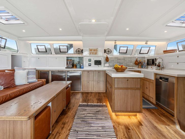 WONDERWAY Royal 53 - saloon WONDERWAY Royal 53 - saloon