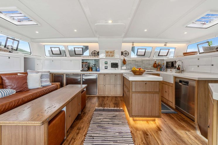 Charter Yacht WONDERWAY - Royal 53 - 4 Cabins - Tortola - Anegada - USVI - Caribbean