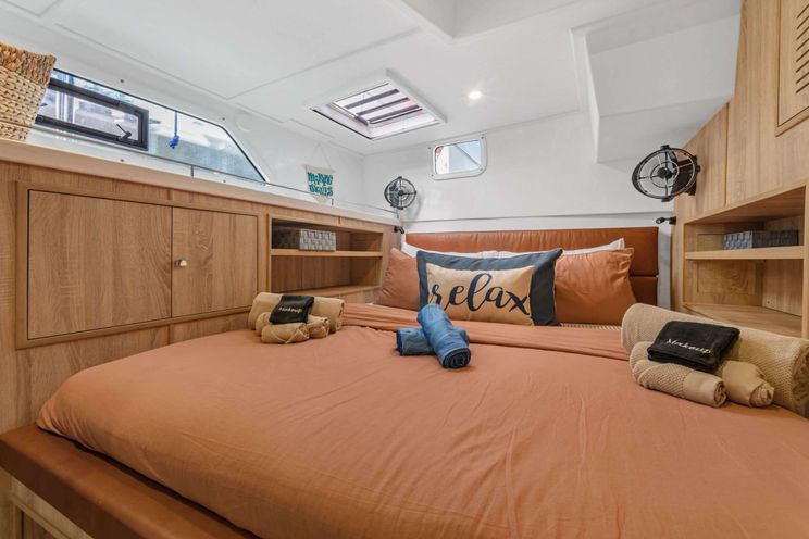 Charter Yacht WONDERWAY - Royal 53 - 4 Cabins - Tortola - Anegada - USVI - Caribbean