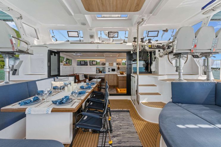 Charter Yacht WONDERWAY - Royal 53 - 4 Cabins - Tortola - Anegada - USVI - Caribbean