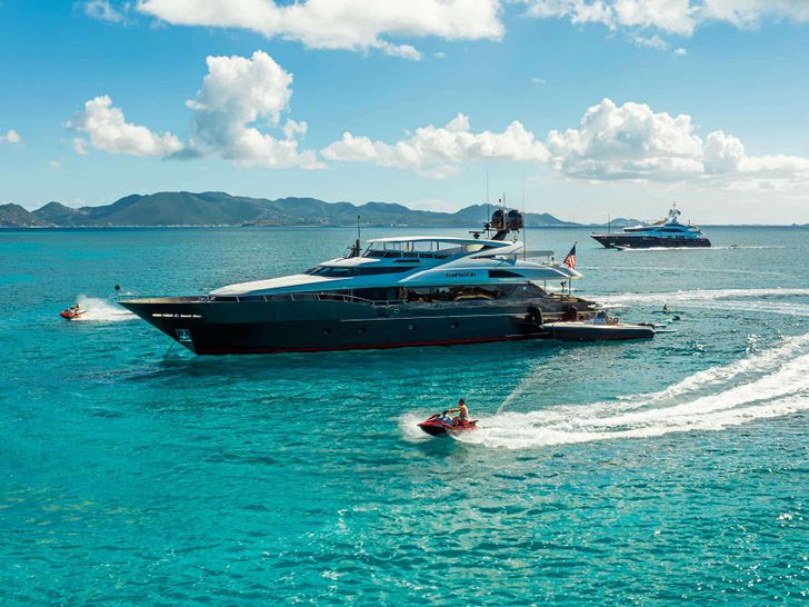 TEMPTATION Palmer Johnson 123 - with the jet ski TEMPTATION Palmer Johnson 123 - with the jet ski