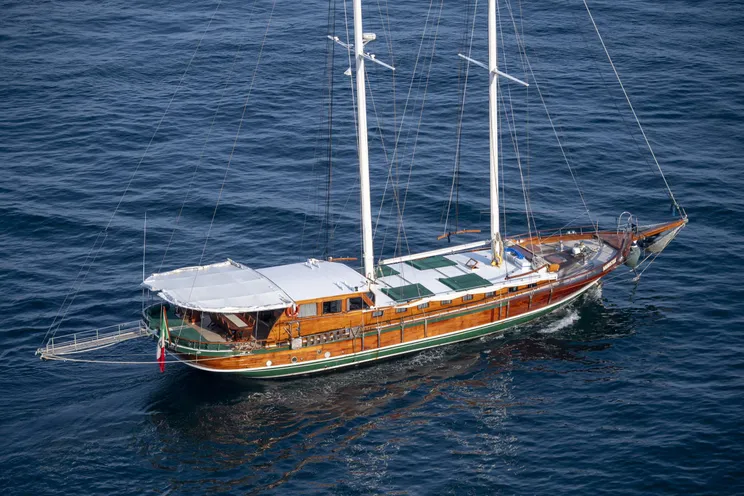 Charter Yacht DERIYA DENIZ - Custom Gulet 23m - 6 Cabins - Naples - Capri - Positano - Amalfi Coast - Italy
